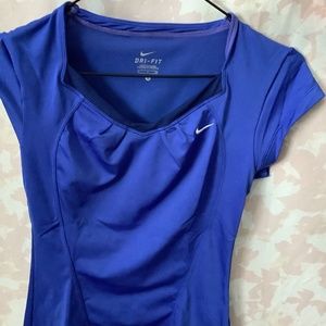 Women’s Nike tennis tops, size small